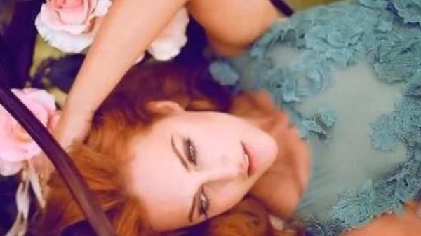 Meryem Uzerli(Мерьем Узерли)