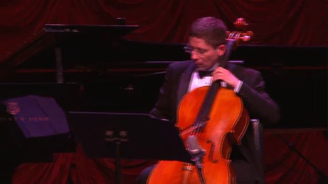Saint Michael Trio: Mozart Sonata in E minor, K. 304 смотреть онлайн