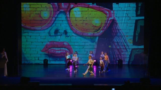 Шаффл! Очень круто танцуют! Shuffle! Very cool dancing/dance center Best Star смотреть онлайн