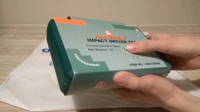 ОНЛАЙН ТРЕЙД.РУ — Ударная отвертка с битами Jonnesway AG010055A 7 предметов. смотреть онлайн