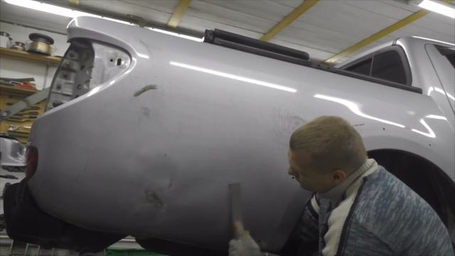 Непростое крыло Mitsubishi L200. Body repair after an accident. смотреть онлайн