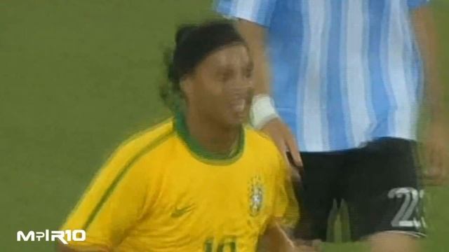 Ronaldinho "King of Samba" 2010-2011 by Mr|R10 смотреть онлайн