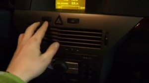 Opel ASTRA H CD30 MP3 + iPOD (DIY AUX IN)