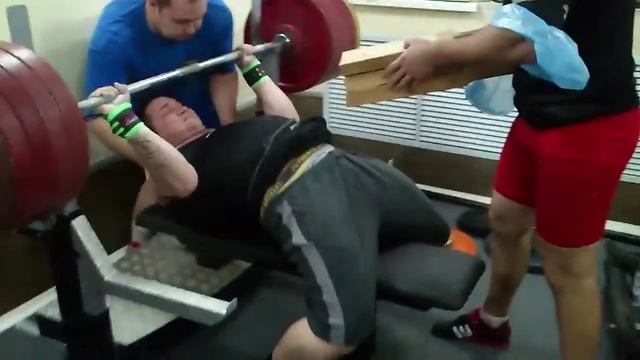 Треня 01/11/2013 300 кг смотреть онлайн