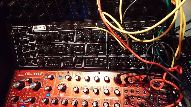 SYNTH WAVE LIVE смотреть онлайн