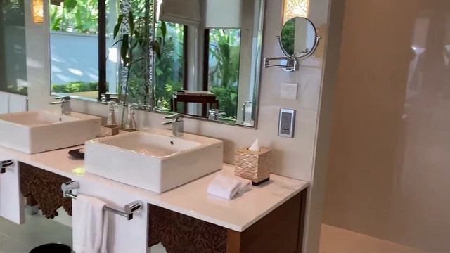 The Laguna Bali Resort and Spa 1 bedroom villa with private pool смотреть онлайн