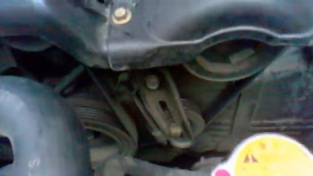 СВИСТ В РОЛИКА НА Ej20 . Mp4