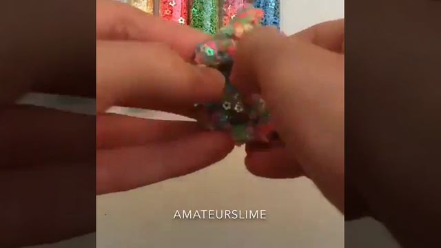 Прозрачный слайм с блестками смотреть онлайн