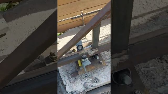 ворота якселя,разгрузочный ролик смотреть онлайн