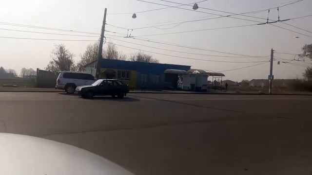 Олень в военной форме на джипе в магазин решил зайти г. Сумы смотреть онлайн