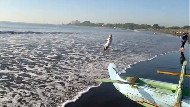Nokia N8 video test at sanur - bali смотреть онлайн