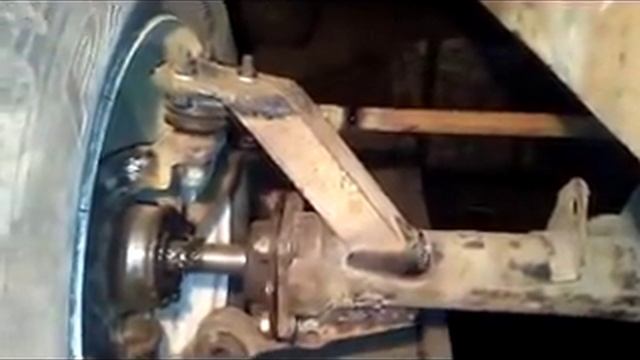 Самодельный передний ведущий мост на трактор. смотреть онлайн