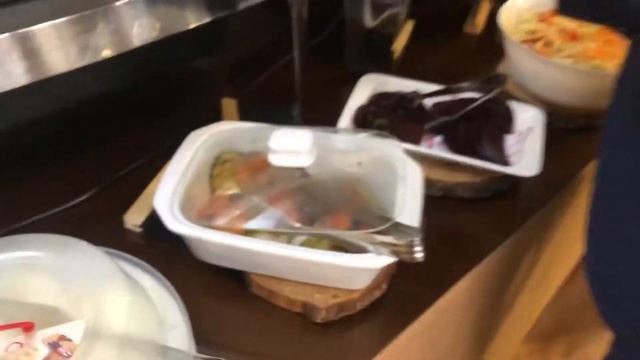 Обзор завтрака в отеле СанРайз ЭКО отель ?? озеро Банное , горнолыжный центр Металлург Магнитогорс смотреть онлайн