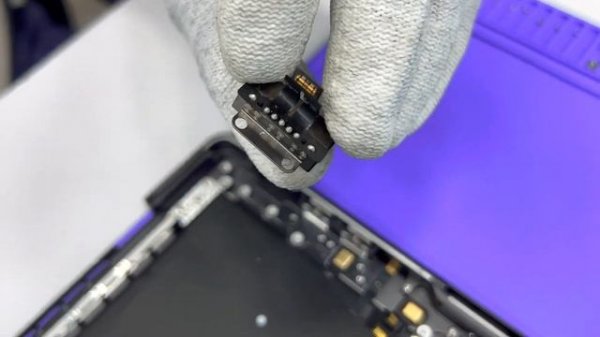 M3 Pro Teardown - MacBook Pro 14 inch M3 Pro Chip