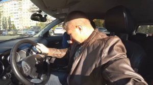 Аутлендер 2011 г/в или Туарег 2008 г/в. Что выбрать? Бюджет 850тр.