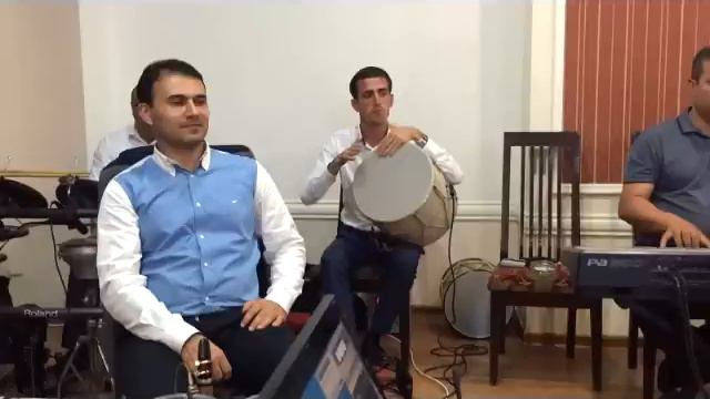 Танцевальная(Hamidi Reqsi)-Эльгар Керимов(кларнет)Ансамбль Хаял.oyun Havasi-azerbaycan
