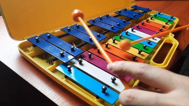 Dance of the Sugar Plum Fairy/ Chaikovski- Xylophone смотреть онлайн