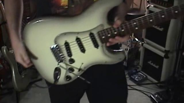 Rare Fender Stratocaster Antigua 1979-80-82-84 Guitar Review By Scott Grove смотреть онлайн