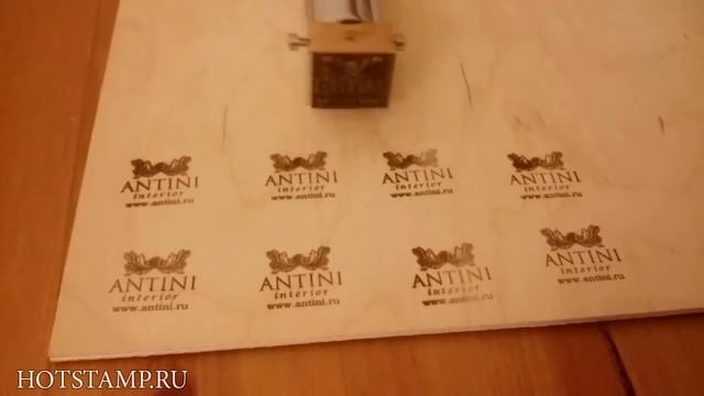 Термоклеймо на паяльнике Electric Branding Iron смотреть онлайн