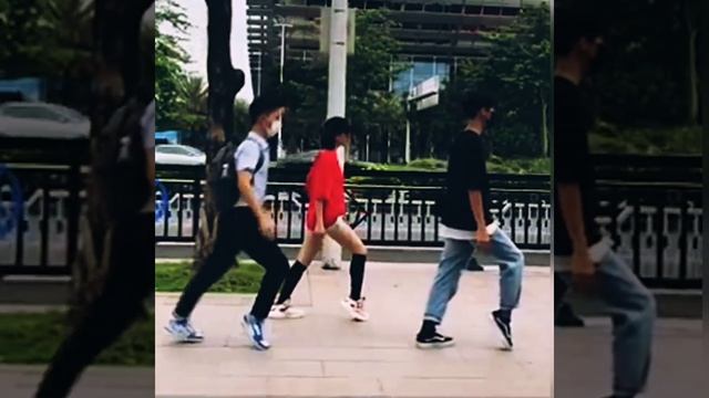 лунная походка в Китае - the best moments смотреть онлайн