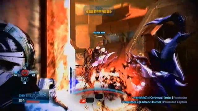 Mass Effect 3: SOLO GOLD with (battlefield 3 Soldier) VS COLLECTORS смотреть онлайн