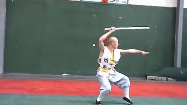 Zhang Jie Rui/ Kung Fu - Shaolin Long Quan Jian смотреть онлайн