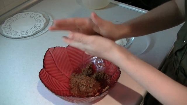 КОНФЕТЫ ИЗ СУХОФРУКТОВ И ОРЕХОВ / Полезные сыроедческие конфеты смотреть онлайн