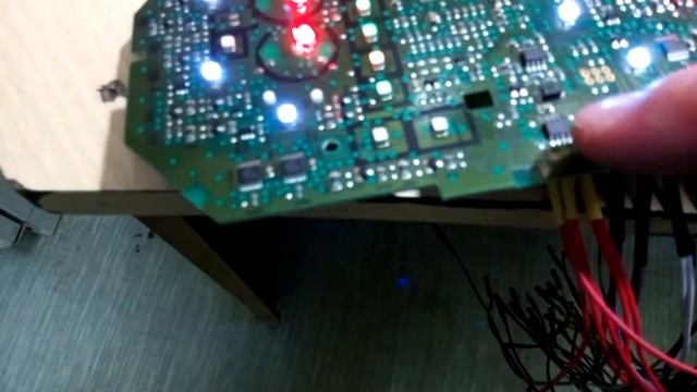 Suzuki Grand Vitara 2008 год ремонт комбинации приборов неисправность CAN BUS