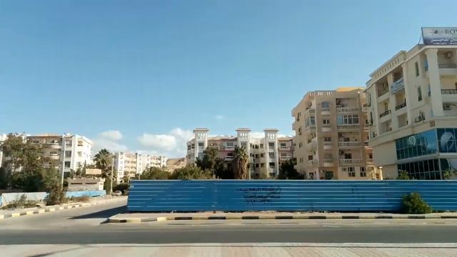 По дороге в аэропорт Хургады смотреть онлайн