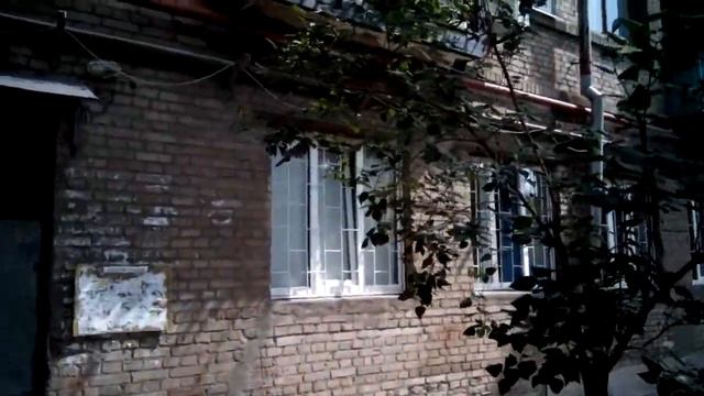 Осыпание штукатурки с балконов 4эт. смотреть онлайн