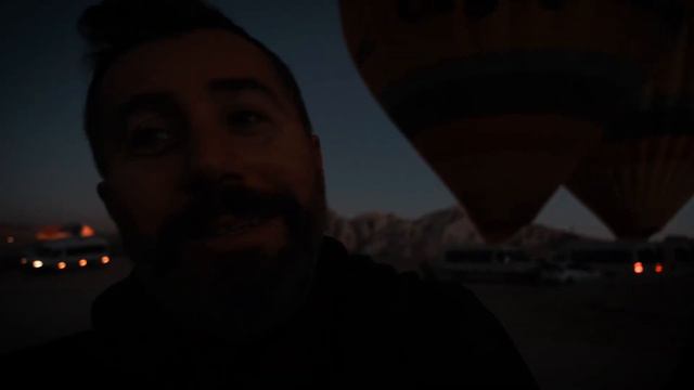 500,000 People fly on these balloons Every Year CAPPADOCIA смотреть онлайн