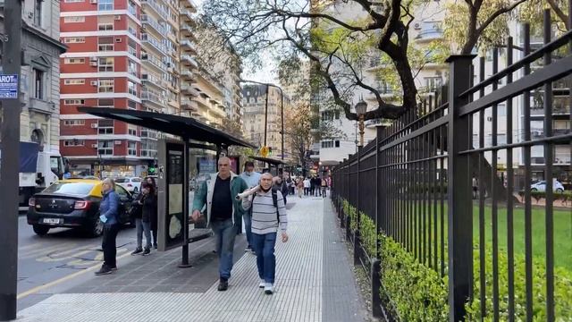 Avenida Callao - Buenos Aires - Argentina - walking tour [4K UHD] 2022 смотреть онлайн