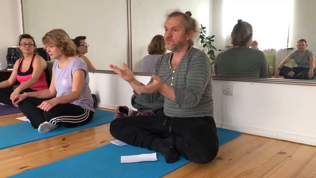 Курс йоги «Дыхание жизни» с Андреем Роговым смотреть онлайн