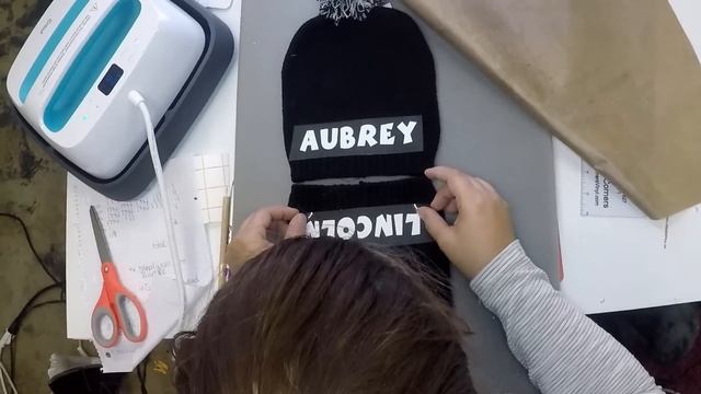 Craftmas Episode 72: Putting HTV on a Acrylic Beanie Hats смотреть онлайн