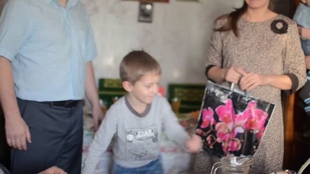 Юбилей дедушки смотреть онлайн