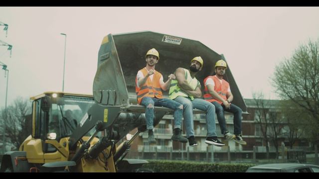 Crema Centro (Da zero a Cento) Baby K - Bosio Alessandro (Parodia) смотреть онлайн