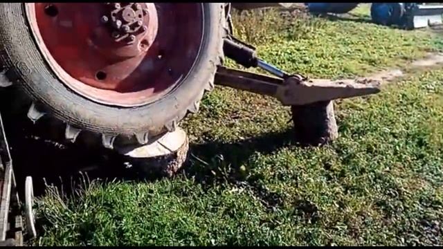 Трещина в гидробаке ЮМЗ, лечим. смотреть онлайн