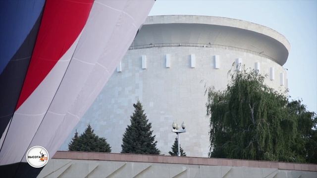 В Волгограде на рассвете в небо взмыли аэростаты Победы смотреть онлайн