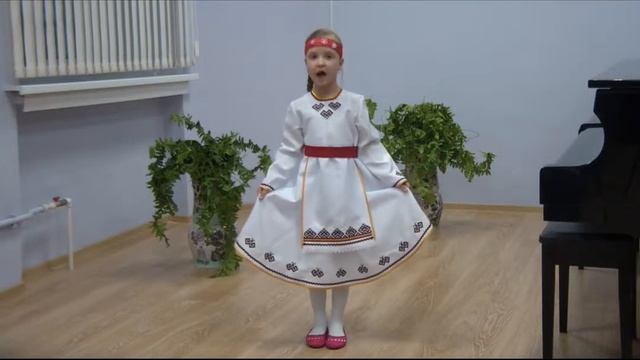 Никифорова Лиза "Коп-коп-коп" Марийская народная песня смотреть онлайн