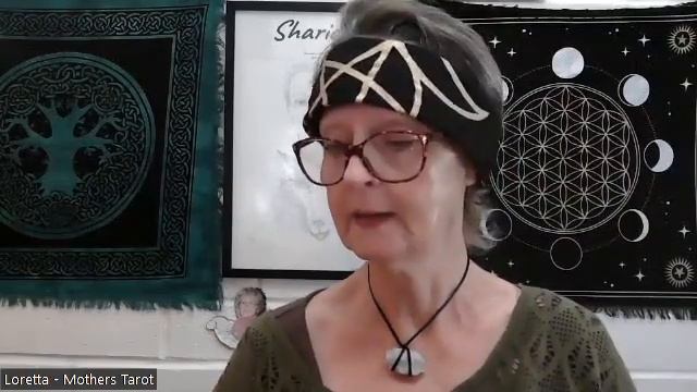Oracle Reading Message from Spirit... смотреть онлайн