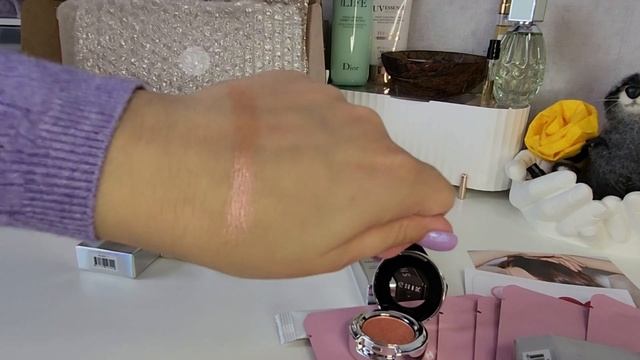 Распаковка заказа с сайте Shik? Новые спарклы и блеск + свотчи ❤️ смотреть онлайн