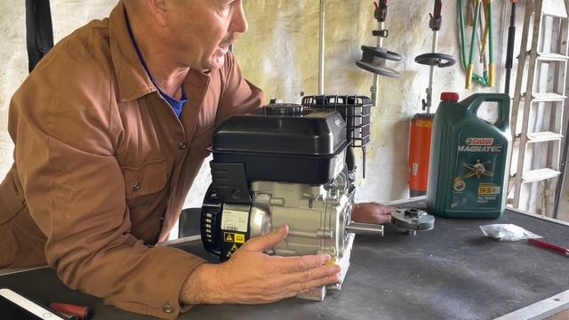 Full review of Briggs and Stratton XR550 смотреть онлайн