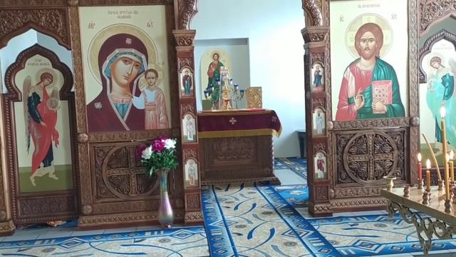 Воскресный день проводим в храме. смотреть онлайн