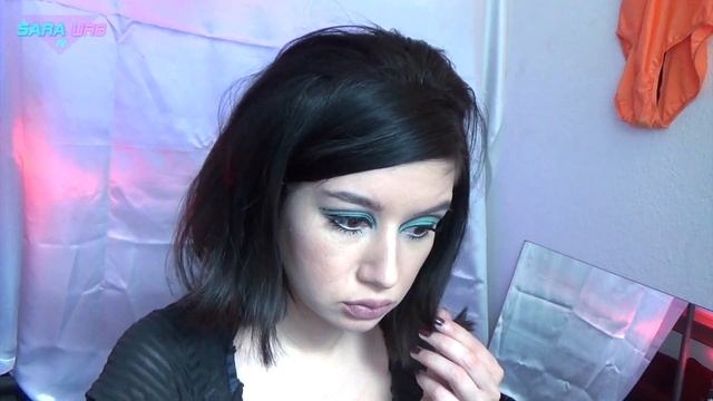 DIY VINTAGE HAIRSTYLE: I Tried The 1960s Bubble Flip смотреть онлайн