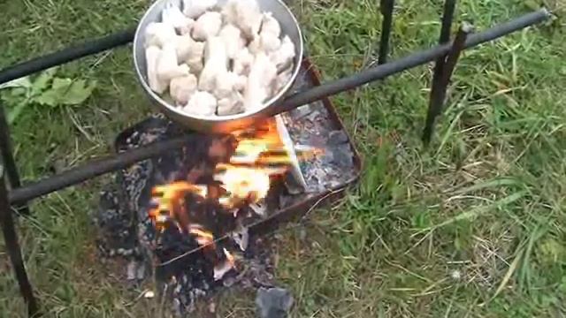 Мобильный очаг: кипятим чай и жарим мясо за 45 минут. смотреть онлайн