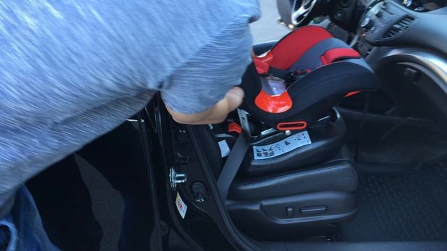 Установка Автокресла на штатный автомобильный ремень. В МАГАЗИНАХ КРЕСЕЛБУРГ т.292-99-55 КРАСНОЯРСК смотреть онлайн