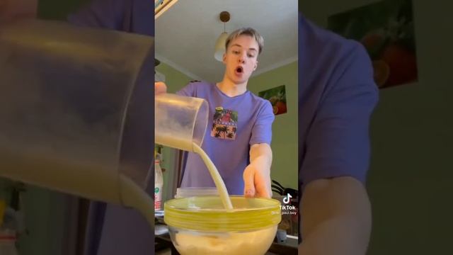 Паша и кухня ?