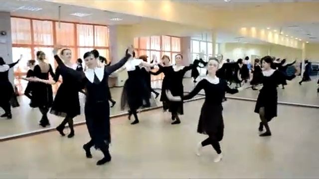 Хореографическая постановка "Менуэт".Студия Фортуна. Группа Body-ballet смотреть онлайн