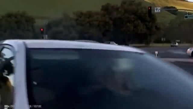 Самые Неловкие Моменты В Прямом Эфире! Топ 10 фейлов в прямом эфире! смотреть онлайн