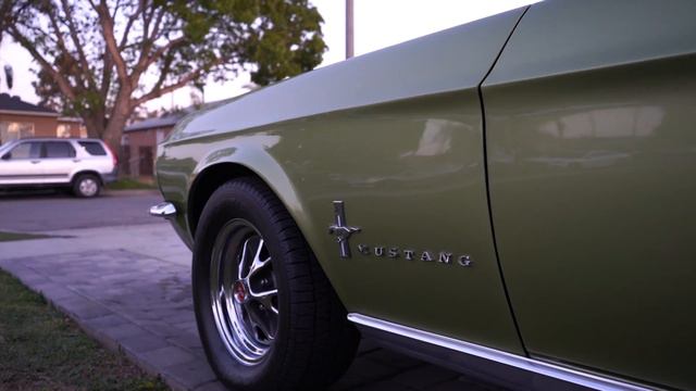 TOYOTA PICKUP VS FORD MUSTANG - YOU CHOOSE!! смотреть онлайн
